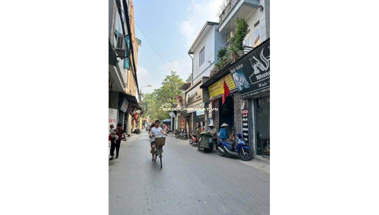 BÁN NHÀ MẶT PHỐ 52M,TT QUẬN, NHỈNH 9 TỶ